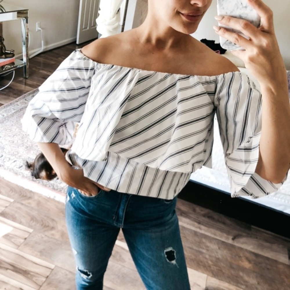 EUC! WAYF striped off the shoulder Gracie Top| Size: Small